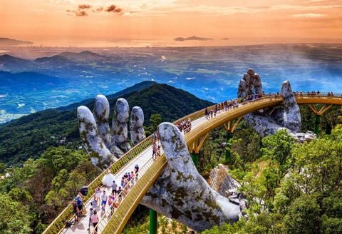 Đà Nẵng - Huế - Đầm Lập An - La Vang - Động Phong Nha - KDL Bà Nà - Cầu Vàng